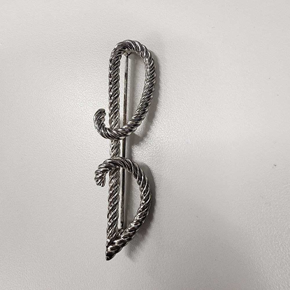 Large Script Letter J Initial Pin Brooch Silver Tone Twisted Rope Design Cursive - Picture 2 of 10